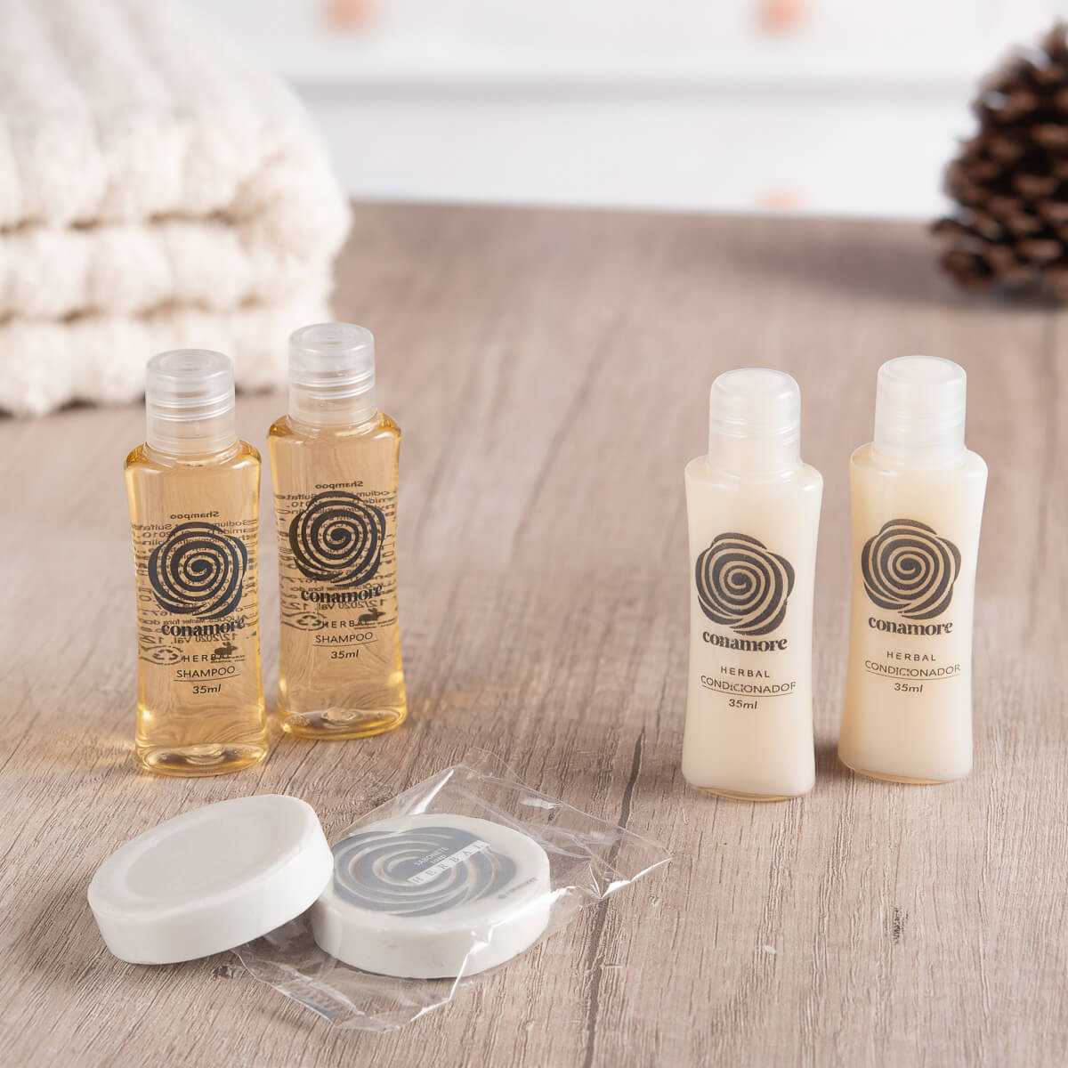 Mini Condicionador e mini shampoo Herbal - Conamore