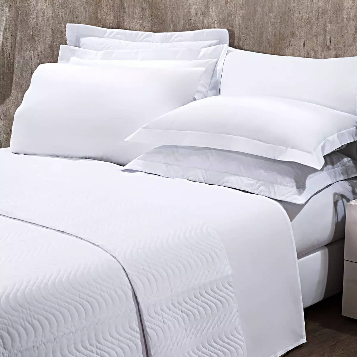 Lençol Solteiro BRANCO COM ELÁSTICO, 180 Fios Confort - Hotelaria