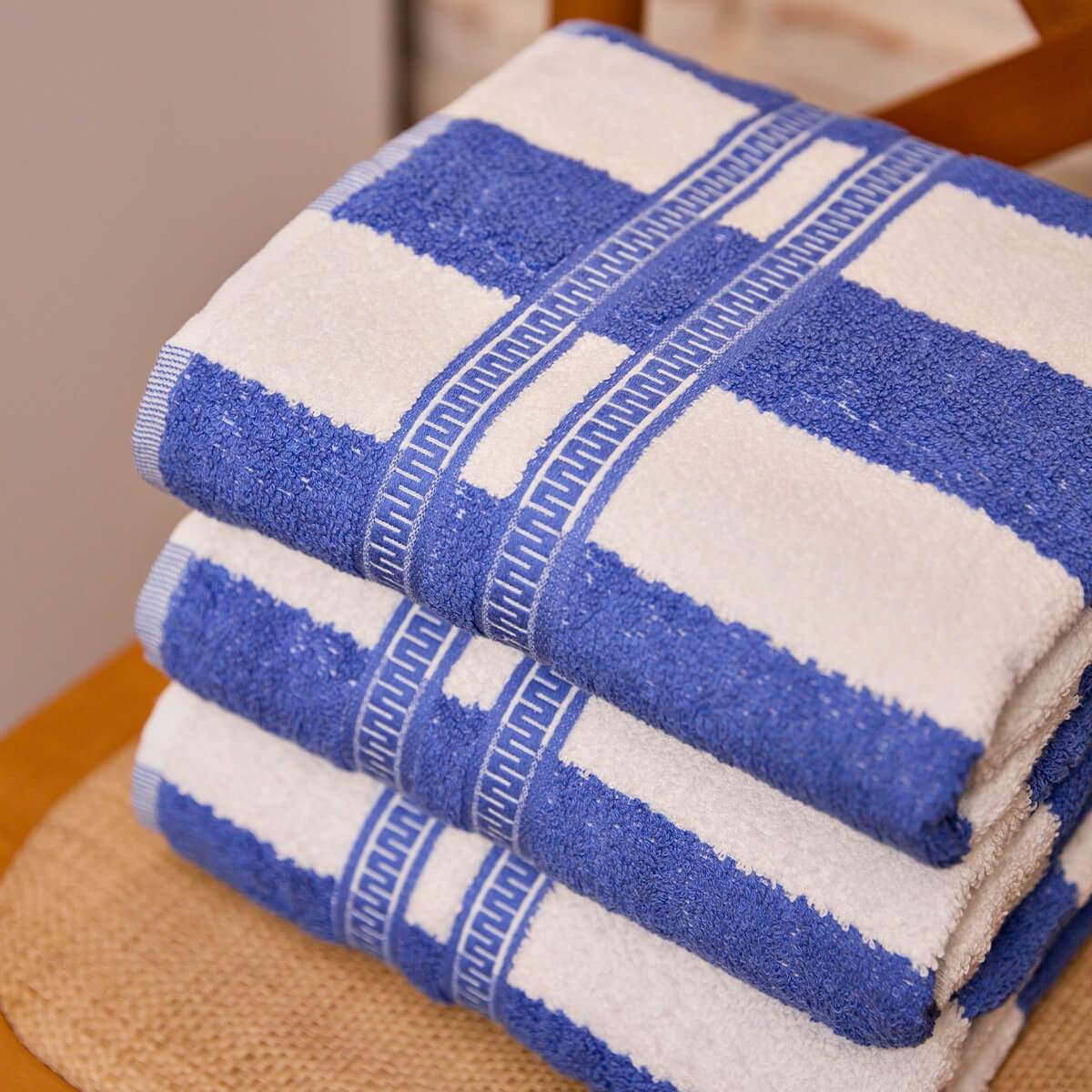 Toalha de Piscina Listrada Lined - Conamore